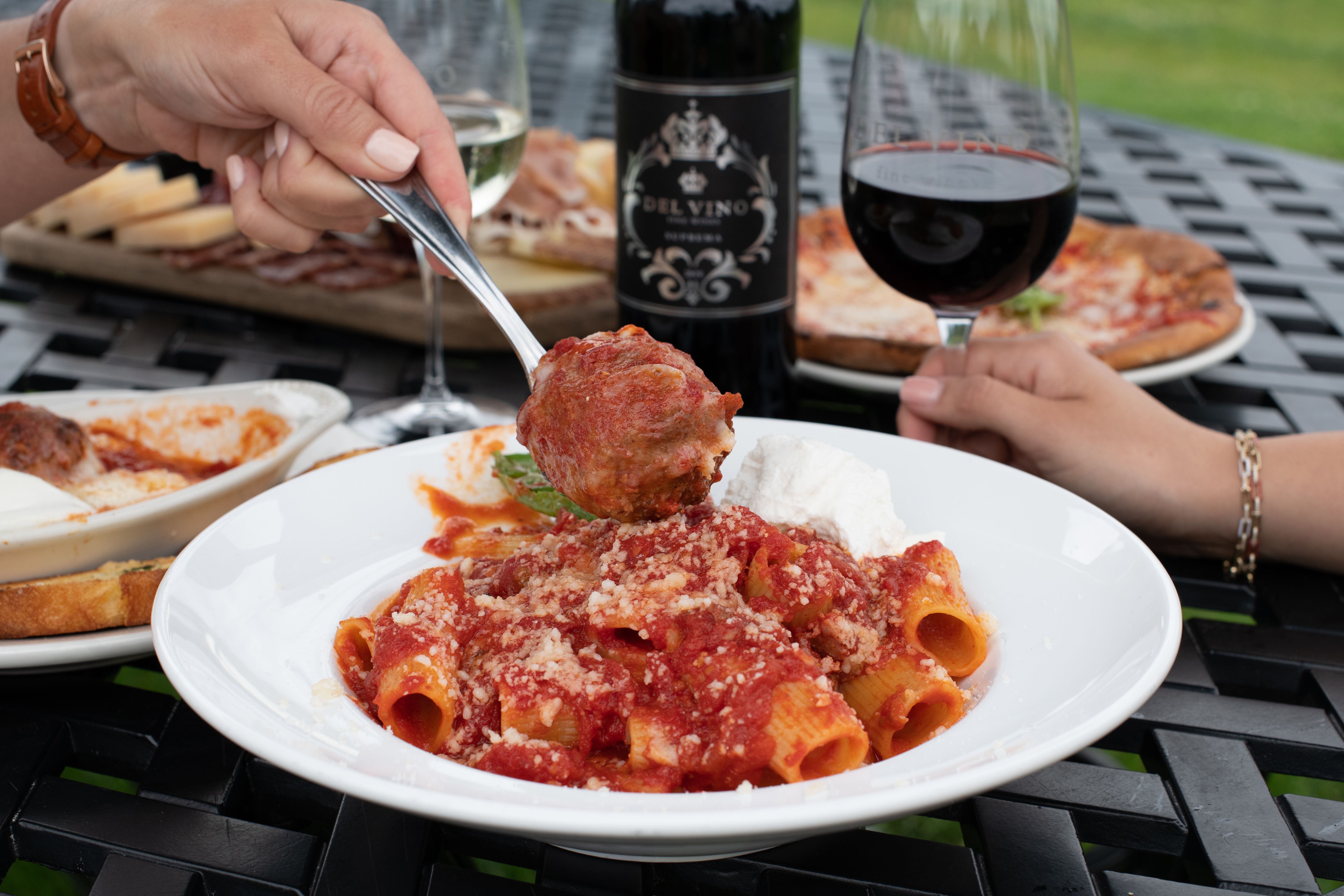 Del Vino Rigatoni