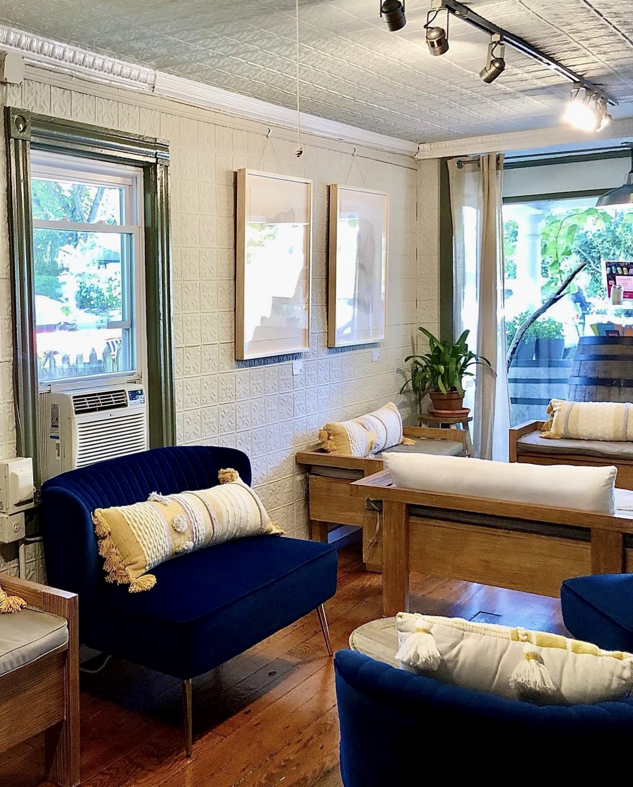 Chronicle Wines tasting room
