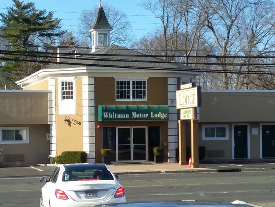 Whiteman Motor Lodge