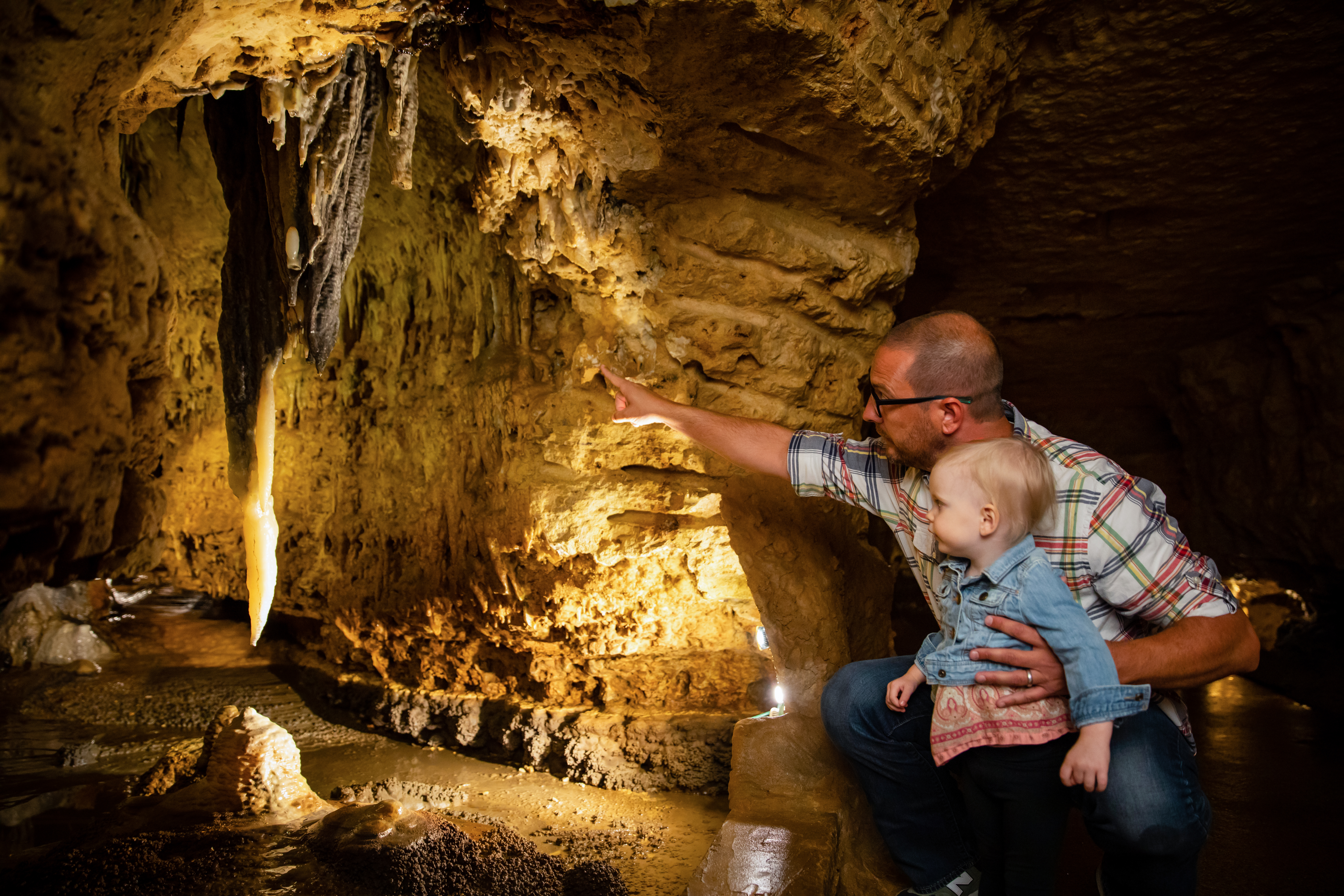 Cave attraction in Wisconsin