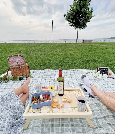 Lizzys-Picnics_49D361B9-BC2B-