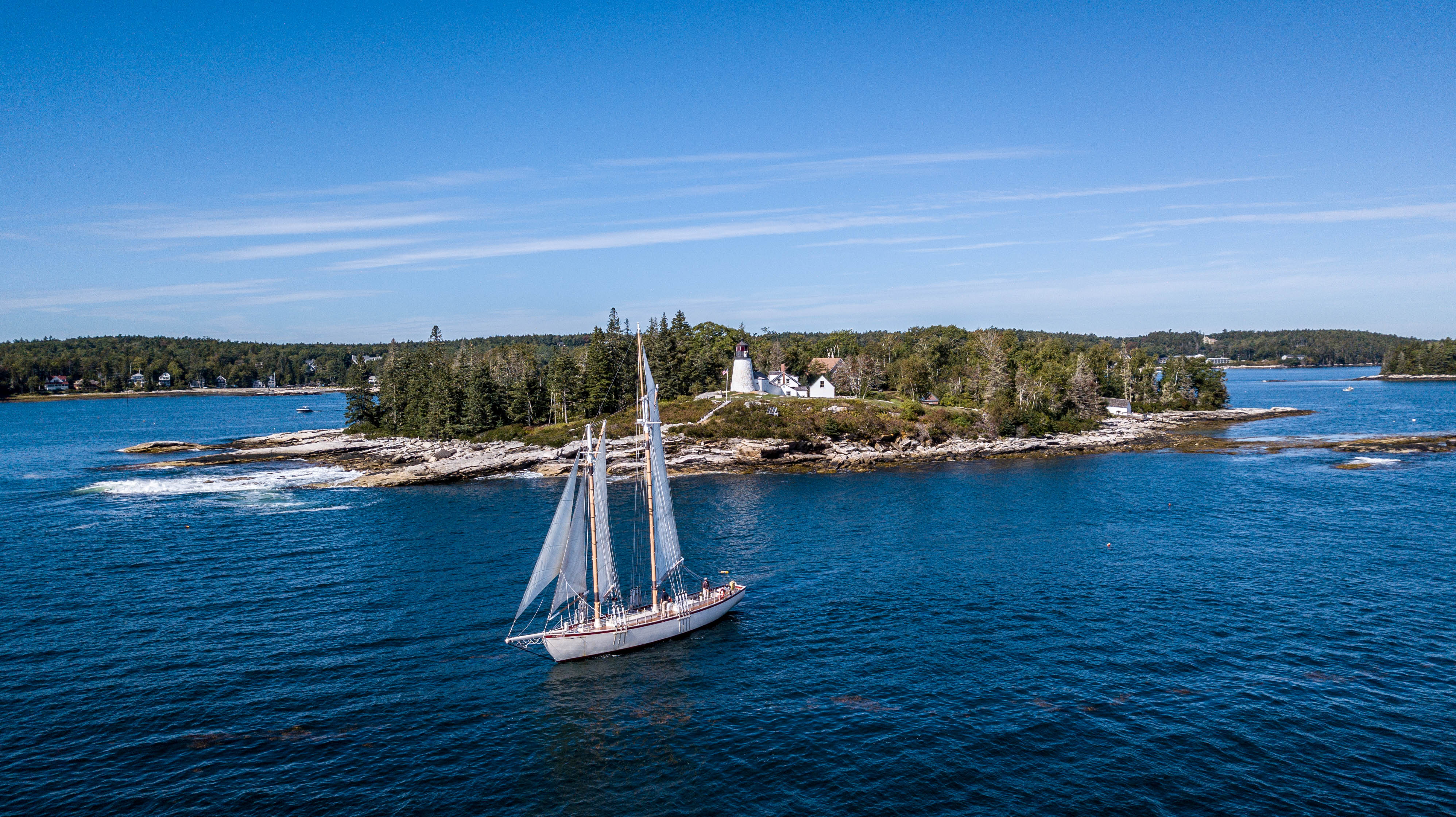 Boothbay Harbor Schooners - Schooner Eastwind & Applejack