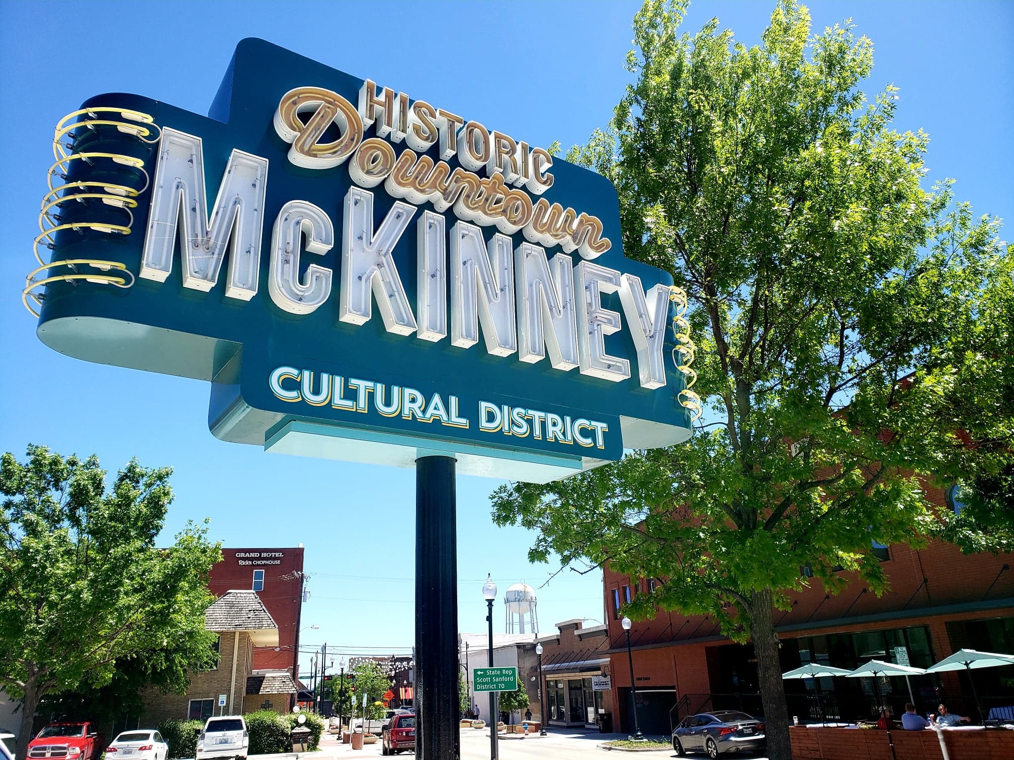 洋楽 McKINNEY Downtown McKinney | McKinney, TX