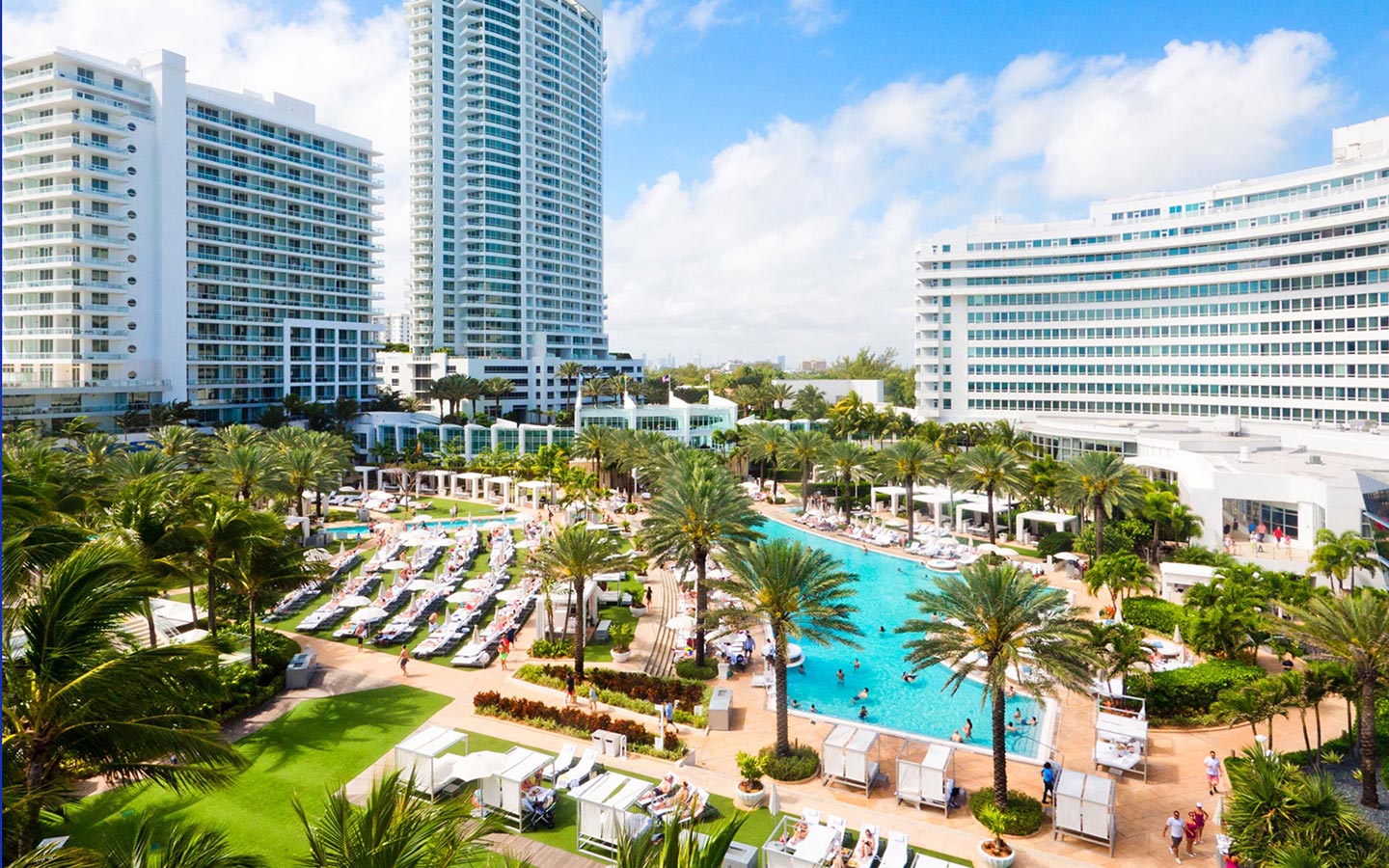 Fontainebleau Miami Beach Special Offer: Forever Fontainebleau $500 in