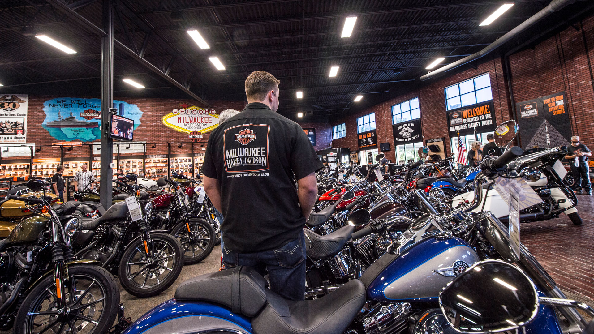 Milwaukee Harley-Davidson | Milwaukee, WI 53225
