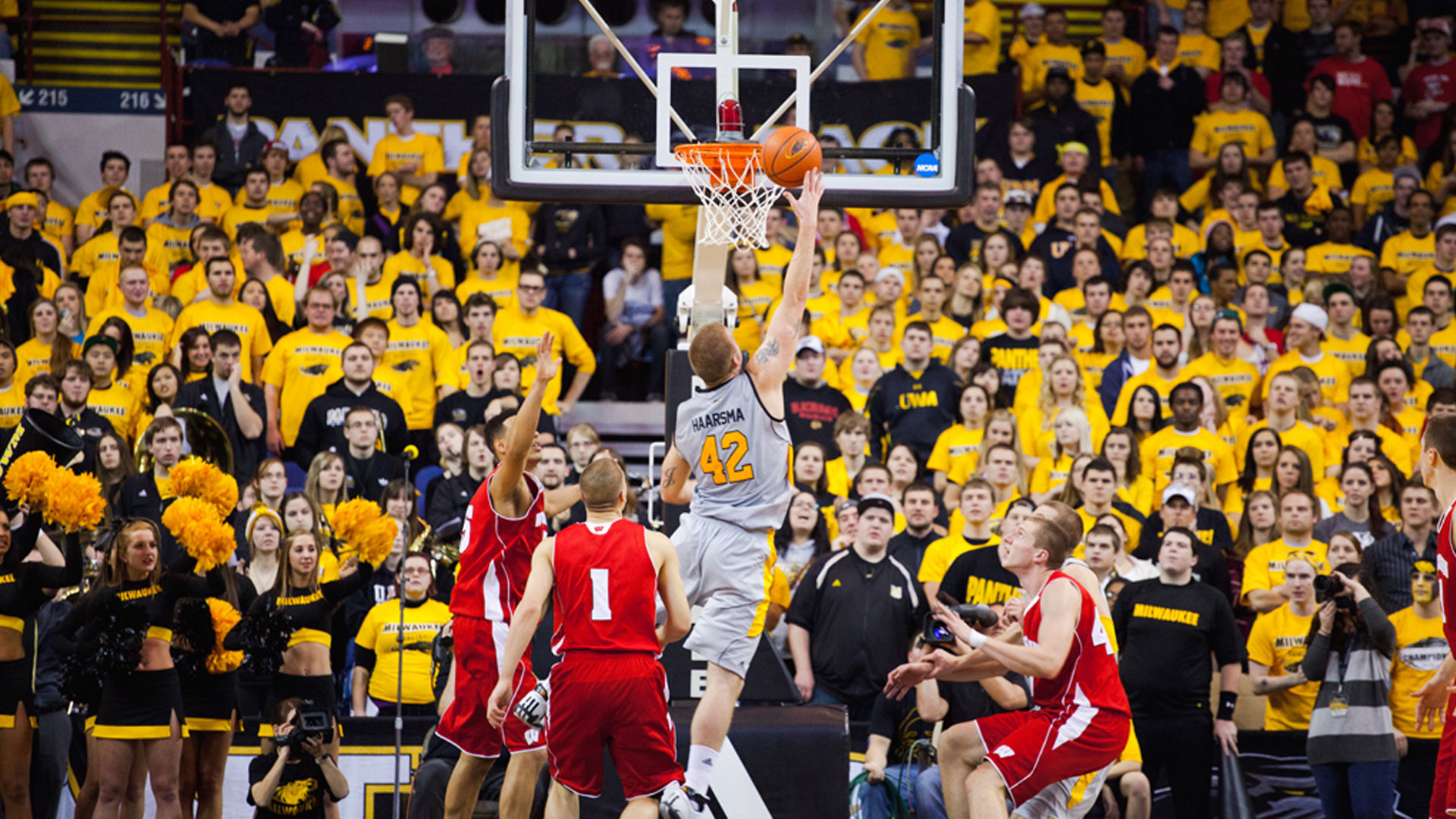 UW-Milwaukee Panther Arena