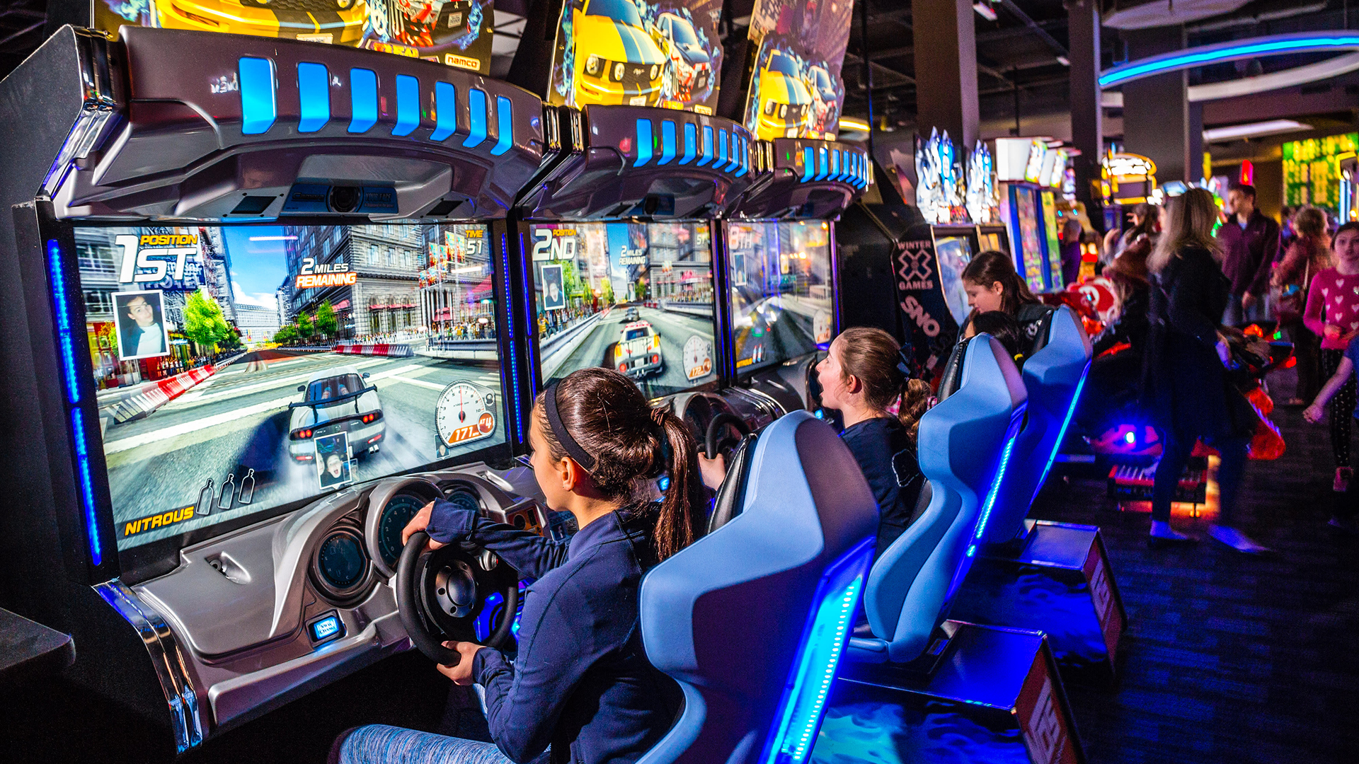 Dave & Buster's entertainment play: Interactive technology played a key  role