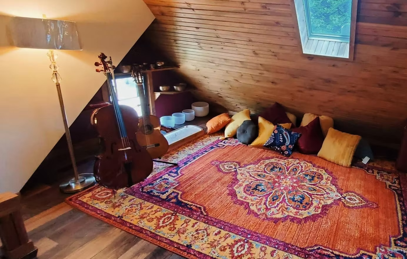 ON YU 音癒 HEALING SOUND INTERIOR Adagio Sound Healing and Wellness | Greenfield, WI 53220