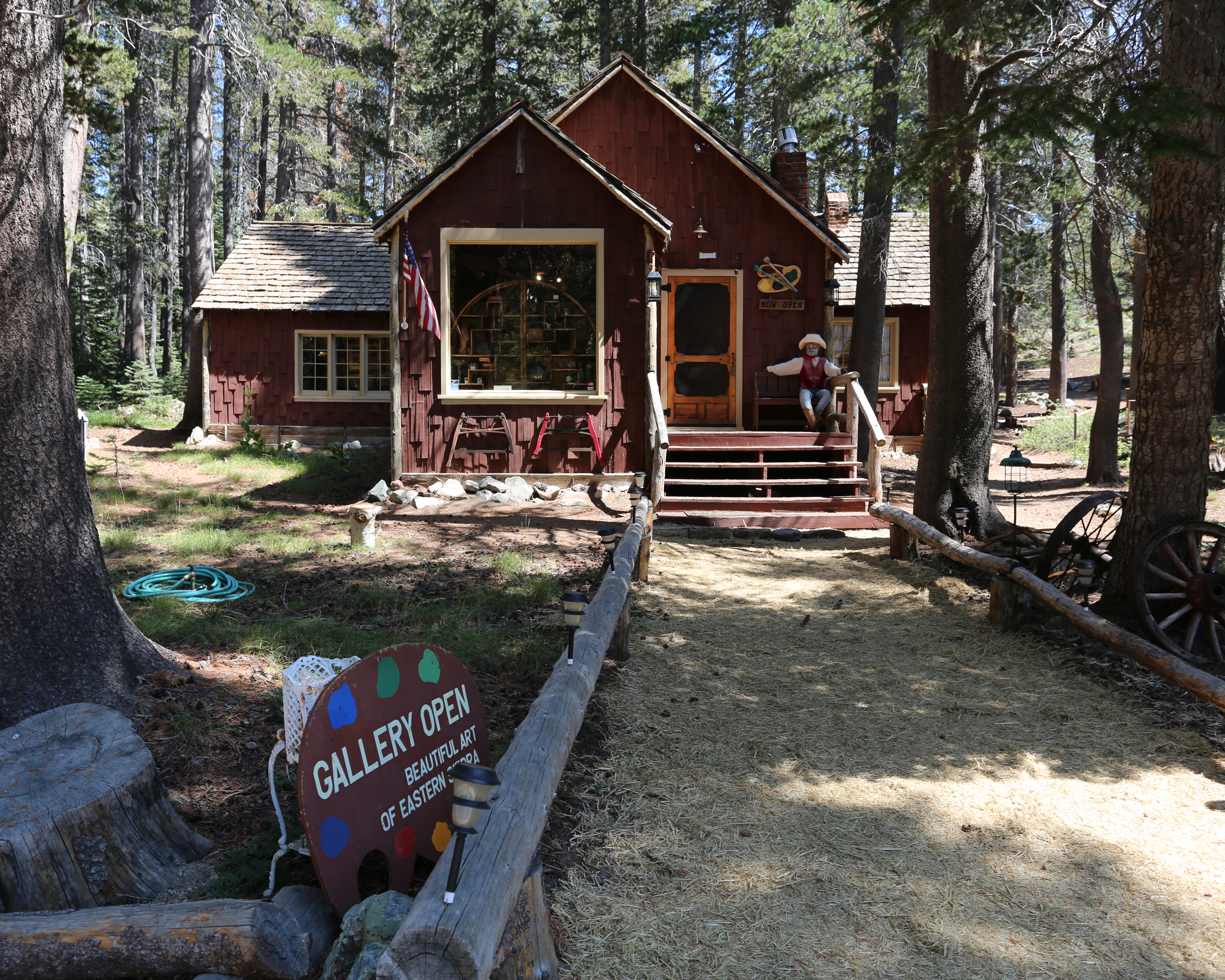 The Gallery At Twin Lakes