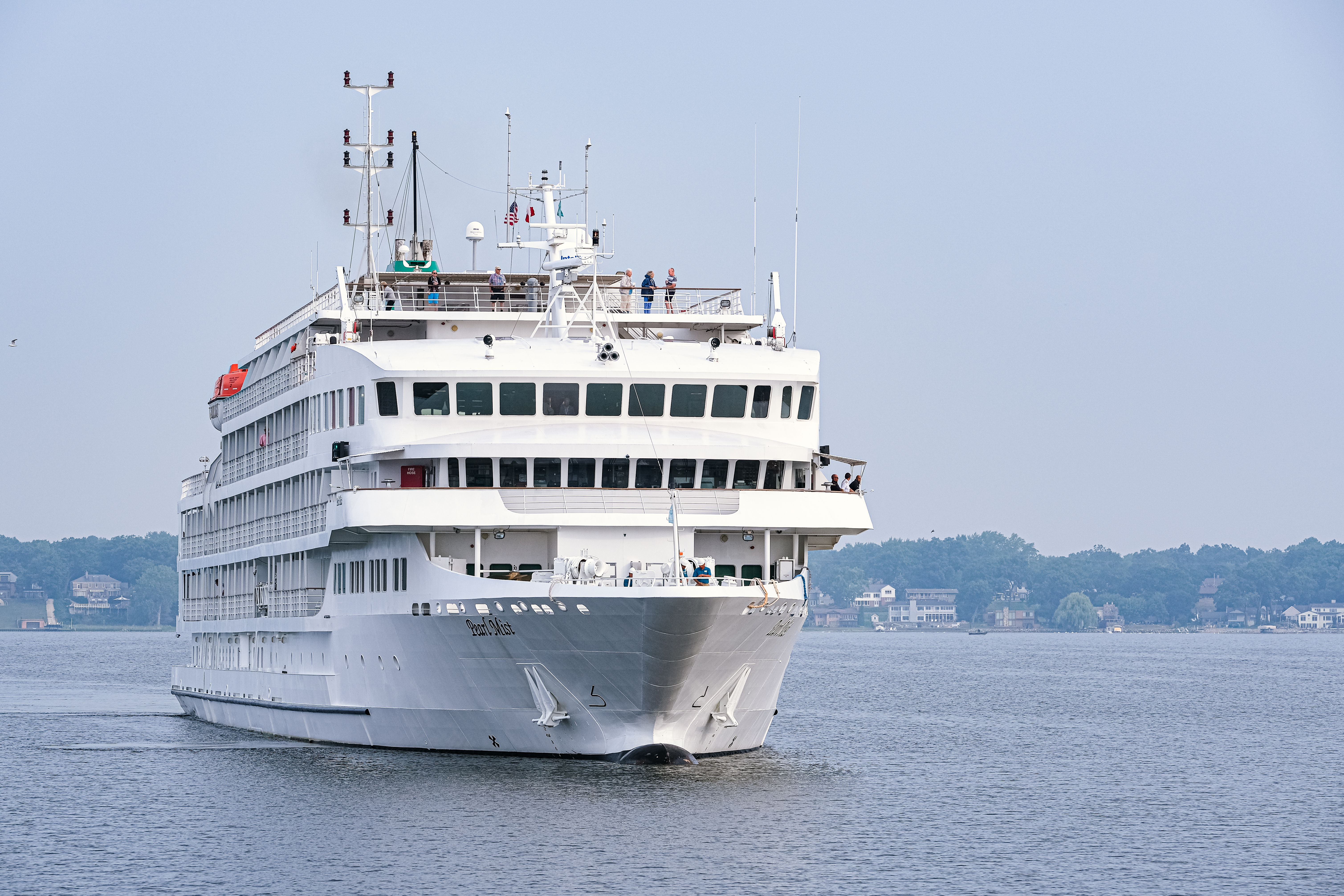 Muskegon Cruise Ship Viewing: Pearl Mist | Muskegon, MI