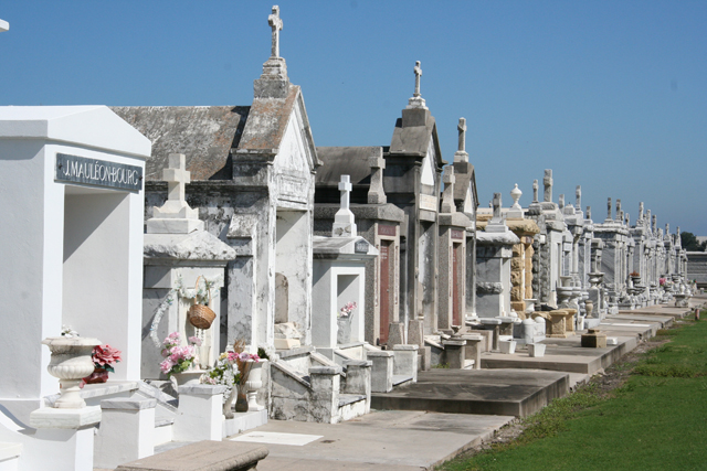 St. Louis Cemetery No. 3