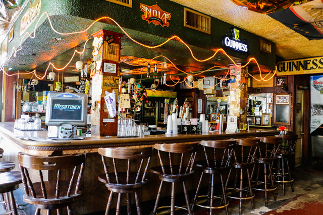 Fahy's Irish Pub