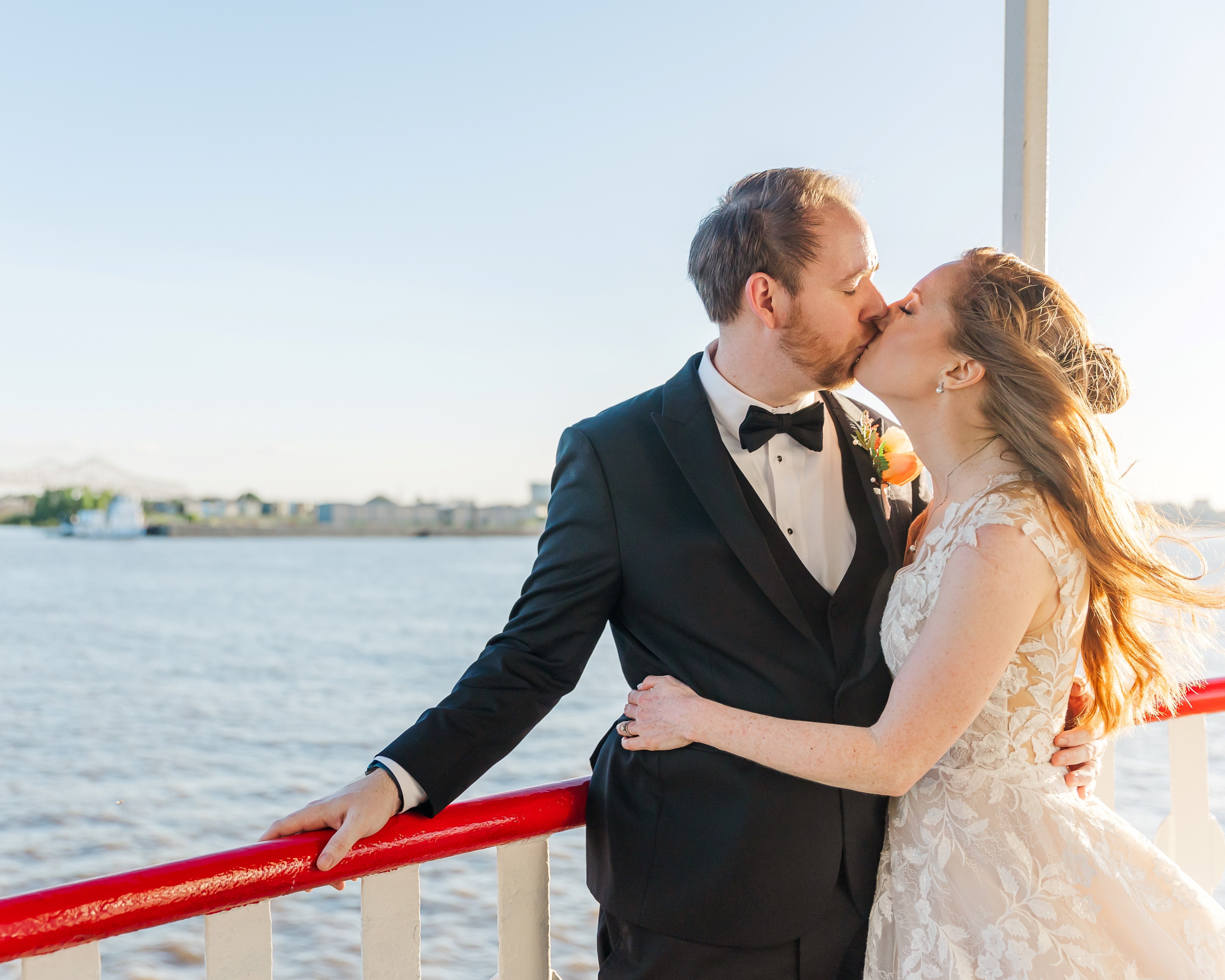 Natchez Wedding Steamboat NATCHEZ Say "I Do" To Romance On The River