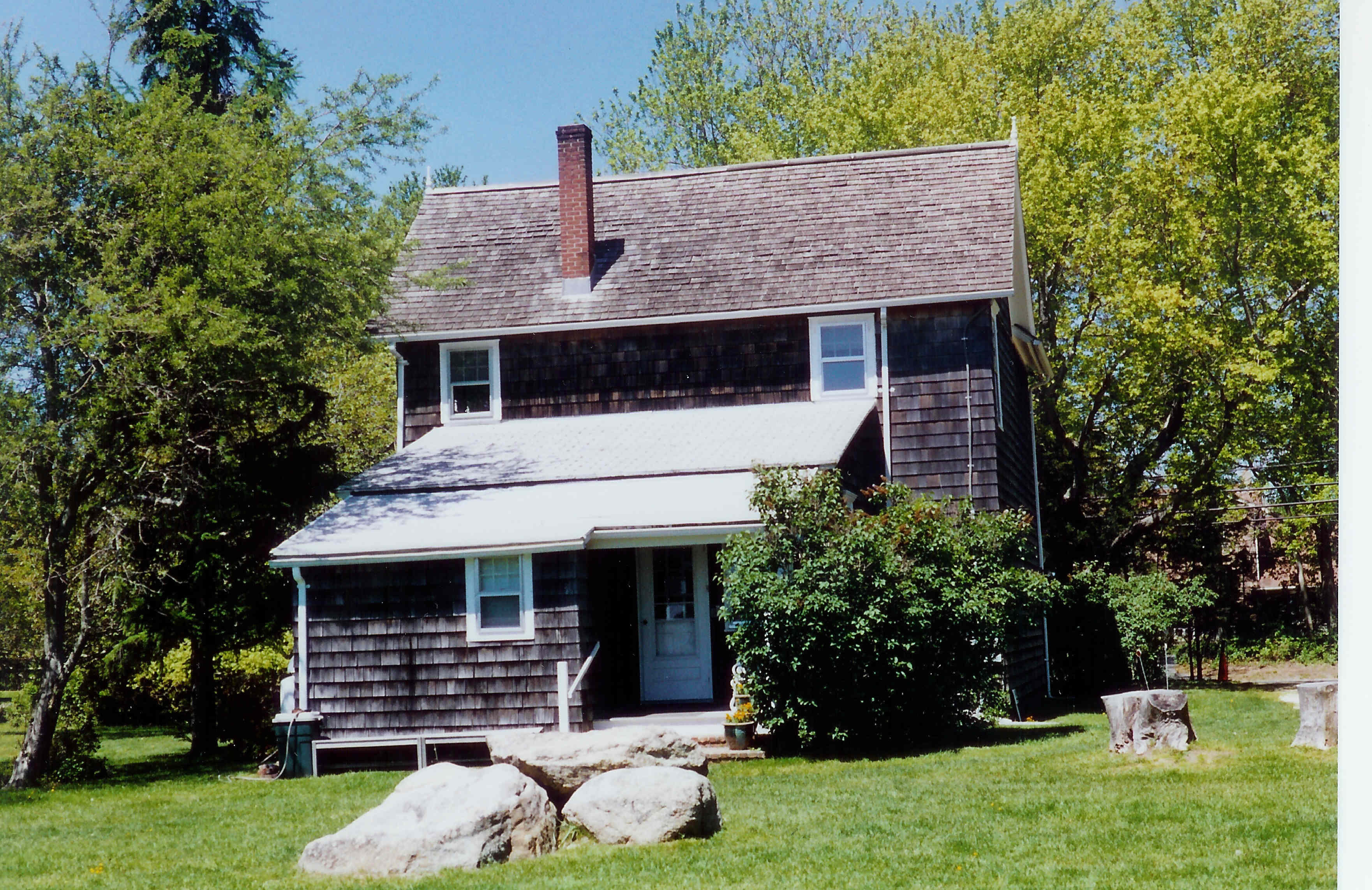Pollock-Krasner House and Study Center | East Hampton, NY 11937