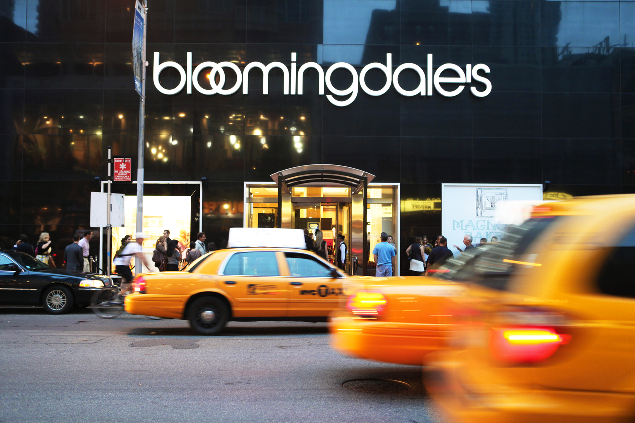 Bloomingdales 59th street hi-res stock photography and images - Alamy