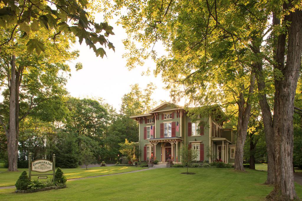 Landmark-Exteriors-01- Landmark-Exteriors-01-