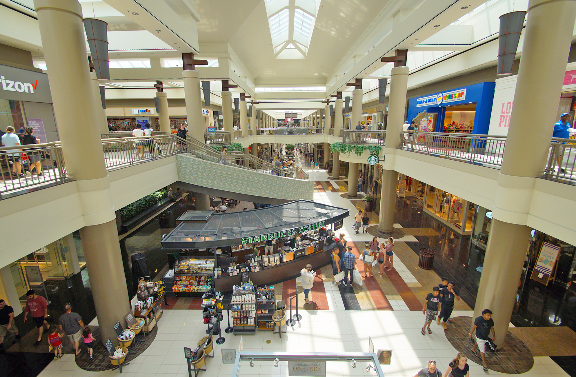 Walden Galleria Mall - food court - Picture of Walden Galleria