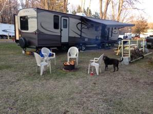 are dogs allowed in sandy creek state park