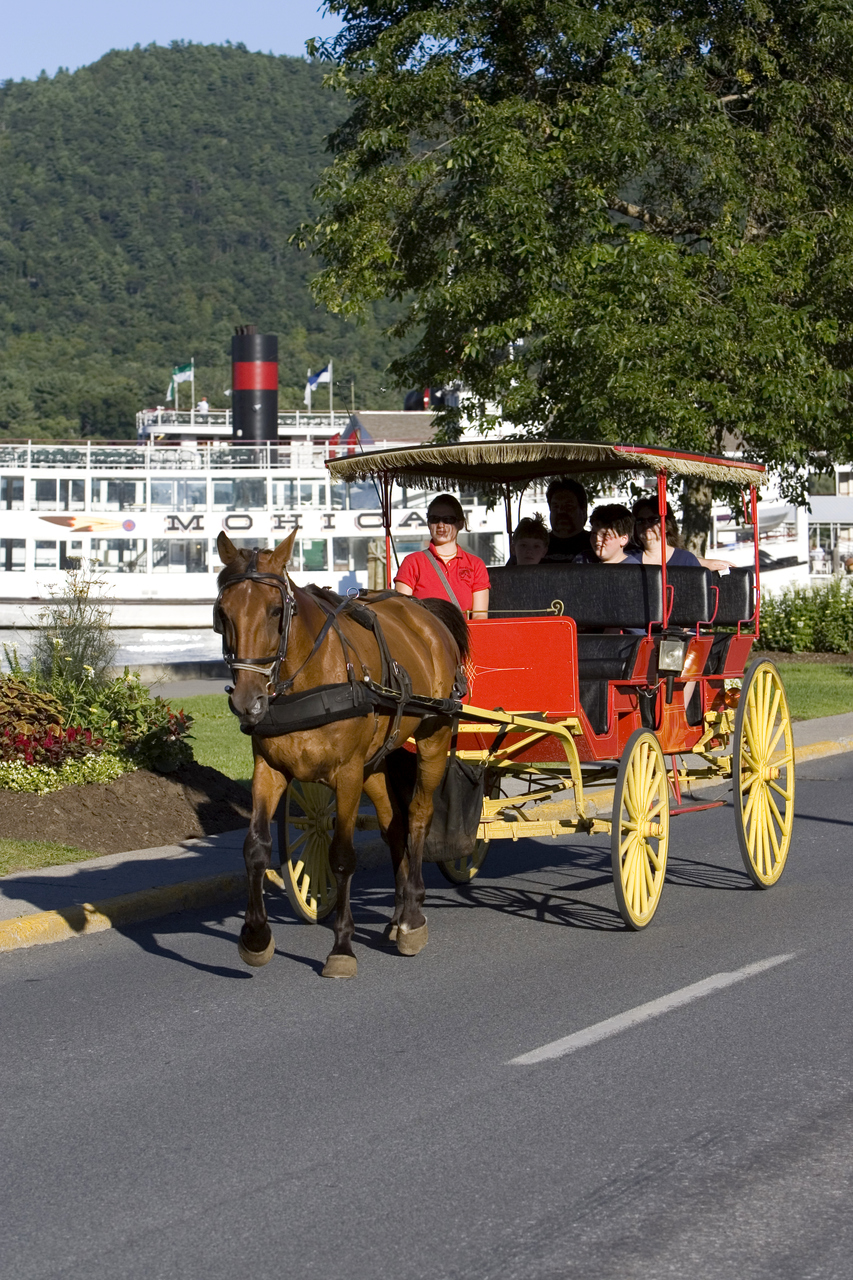 Lake George Carriage Rides | Lake George, NY 12845