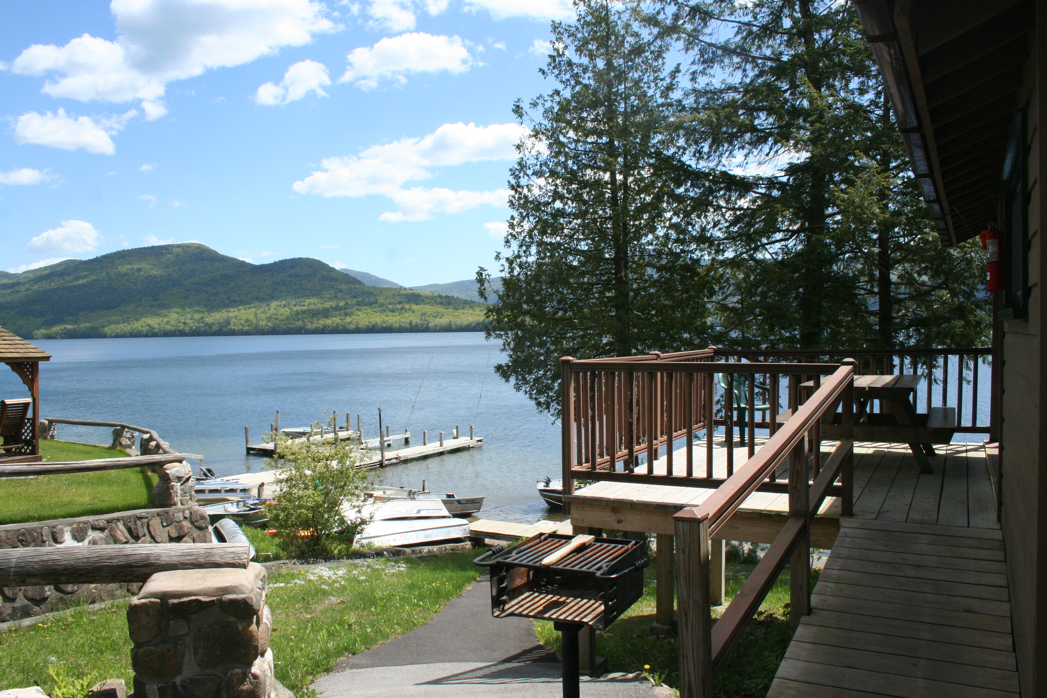 Candlelight Cottages | Bolton Landing, NY 12814