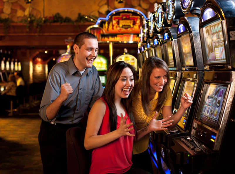 Finger Lakes Gaming and Racetrack | Farmington, NY 14425-0250