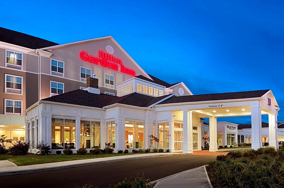 Hilton Garden Inn | Auburn, NY 13021