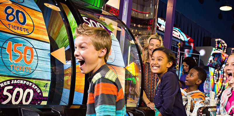 Food & Fun at Dave & Buster's - Epic Kids