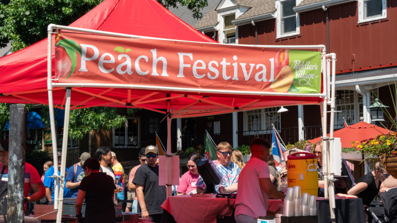 Peddler's Village Peach Festival