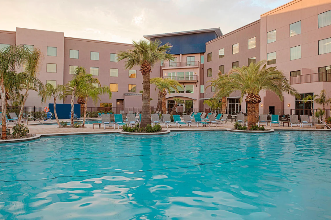 Mesa AZ Hotels, Things to Do, Restaurants, Events & Golf