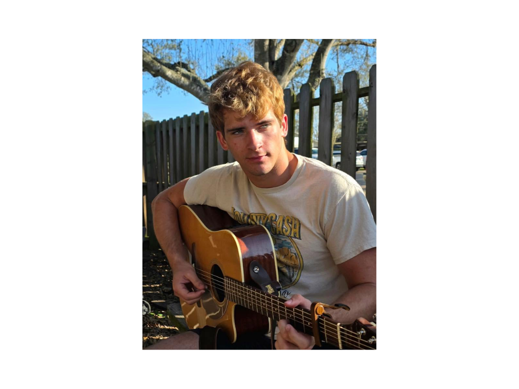 Tate Mitchell @ Bron's Backyard