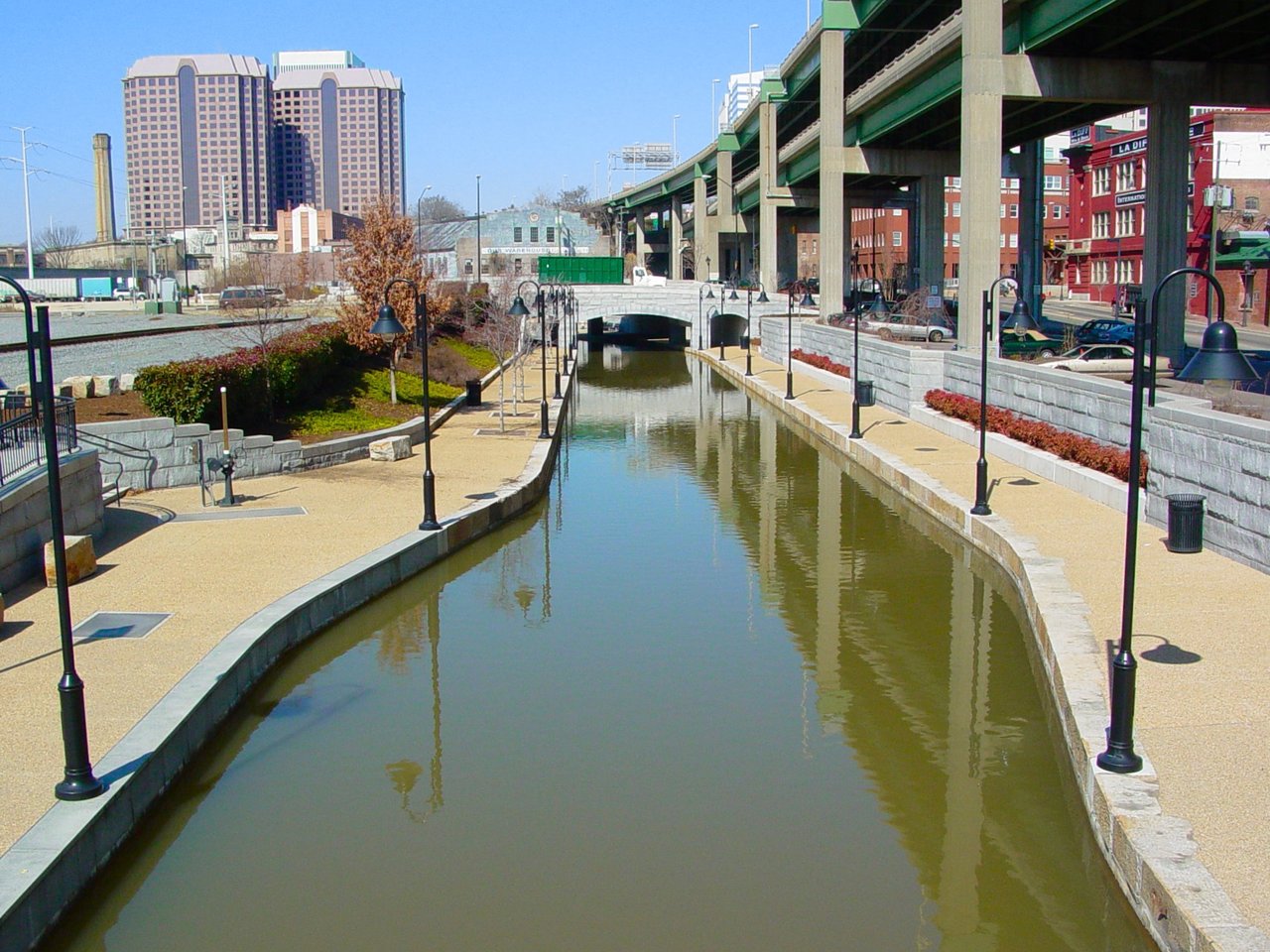 richmond river canal cruise