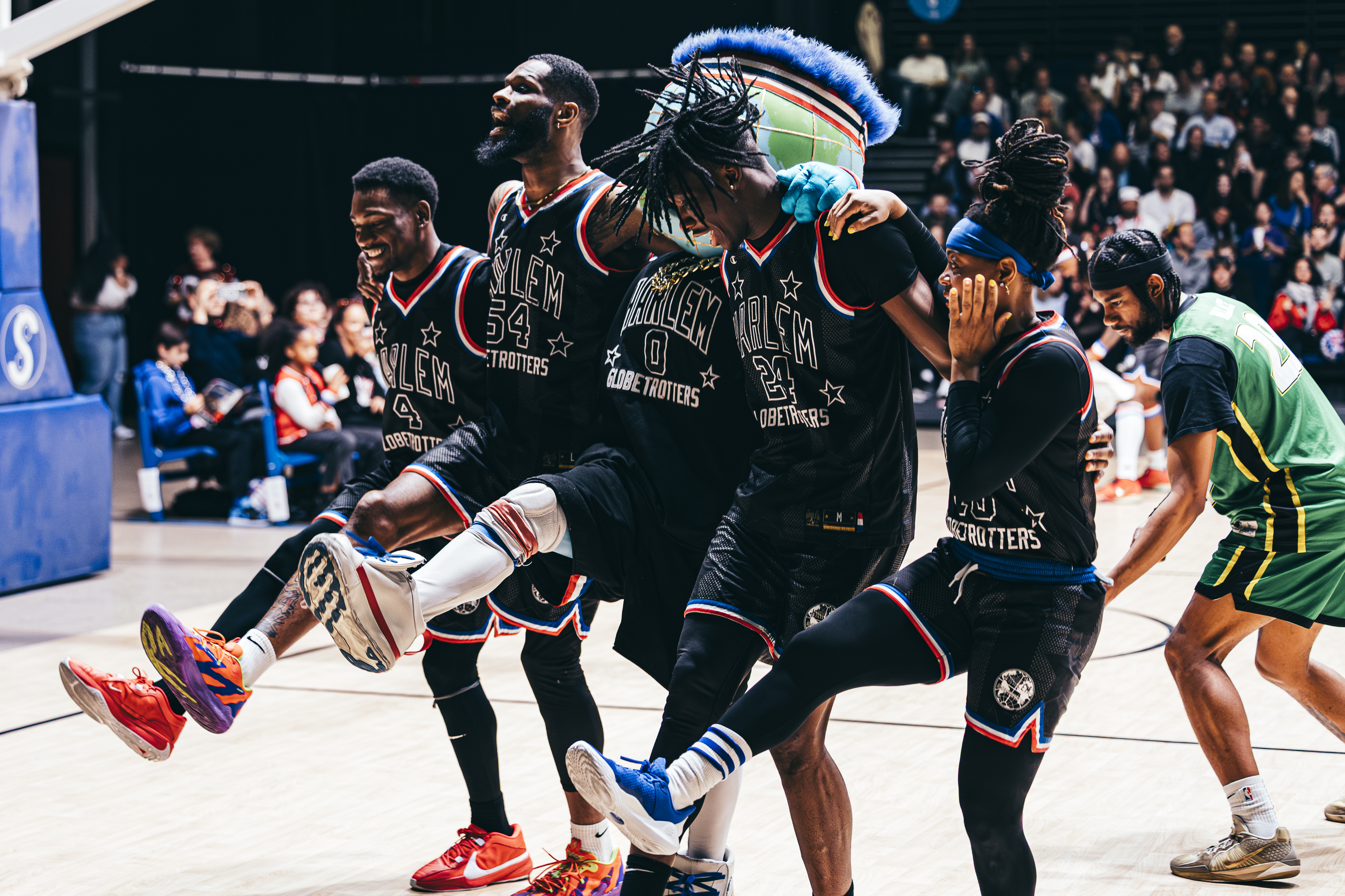 Harlem Globetrotters: 100 Year Tour! | Roanoke, VA 24016