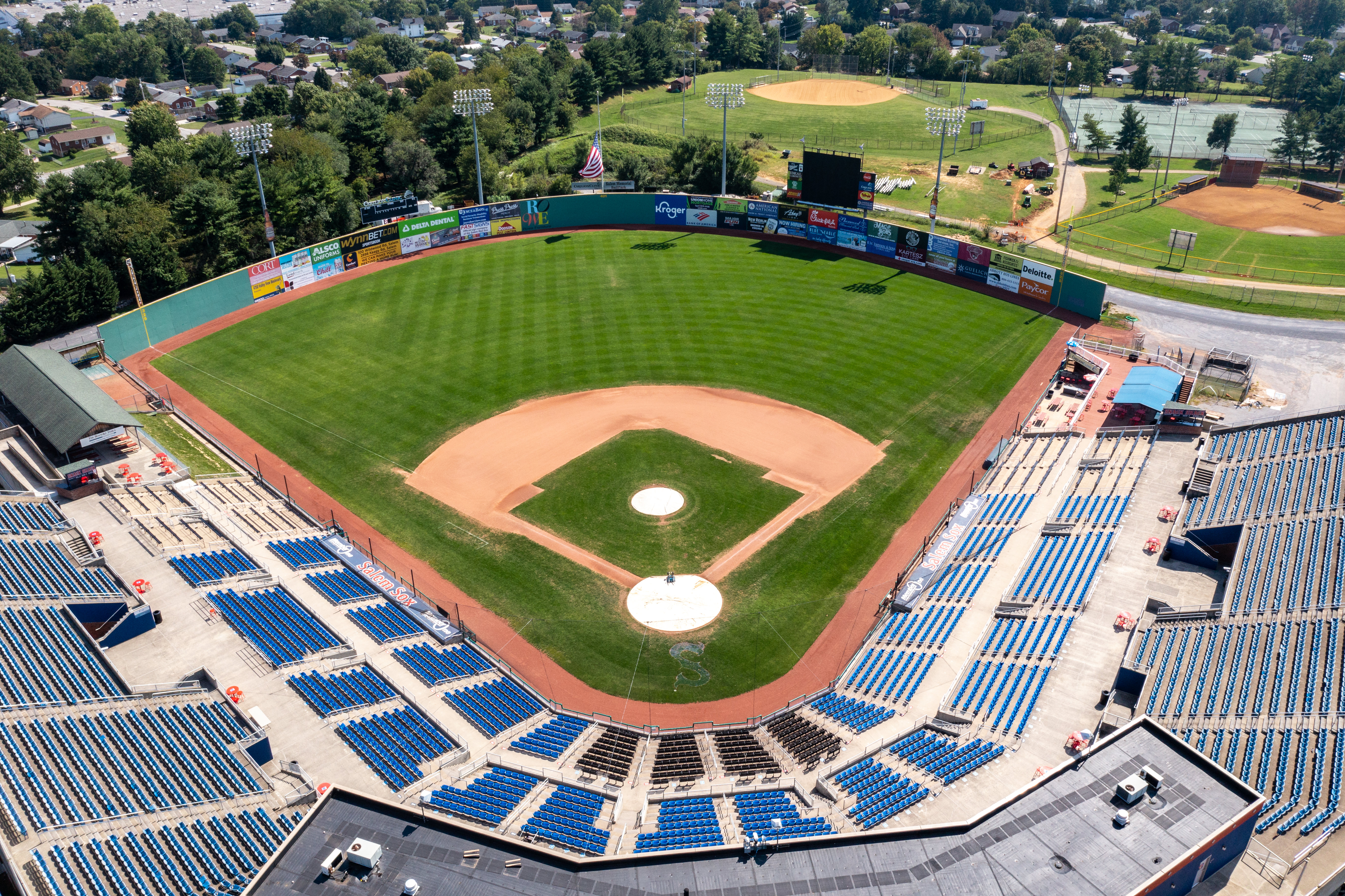 Salem Memorial Baseball Stadium - Wikidata