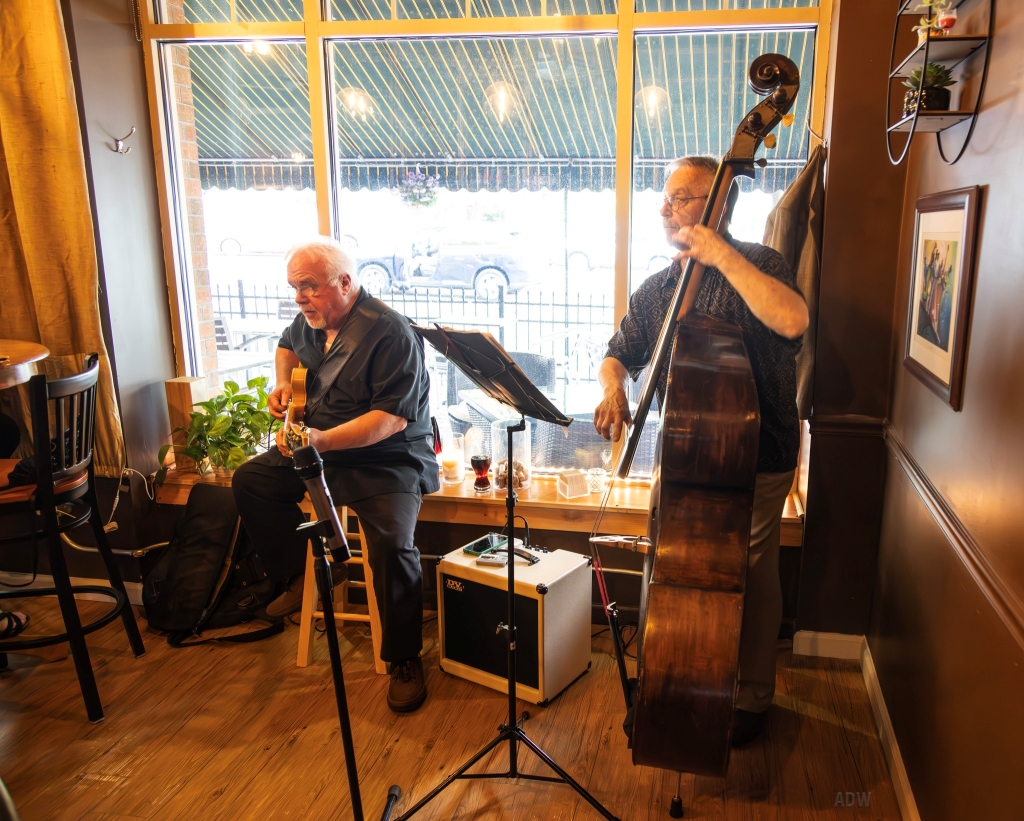 Live Jazz Feat. Featuring Mike Kelly & Dave Arenius