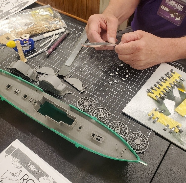 Scale Model Show!