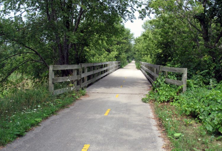 Rockford Peaches Fan Trail in Rockford