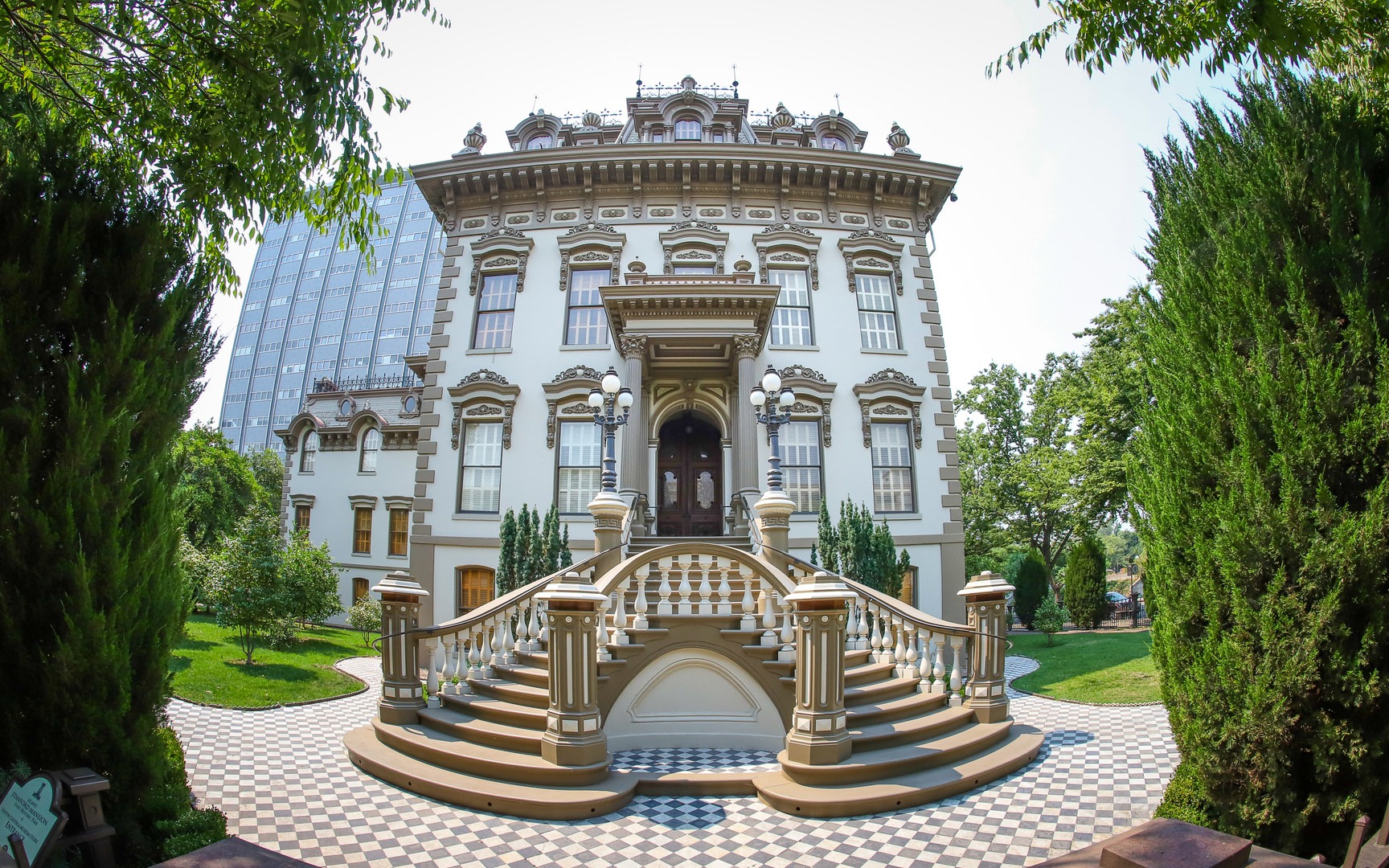 Leland Stanford Mansion