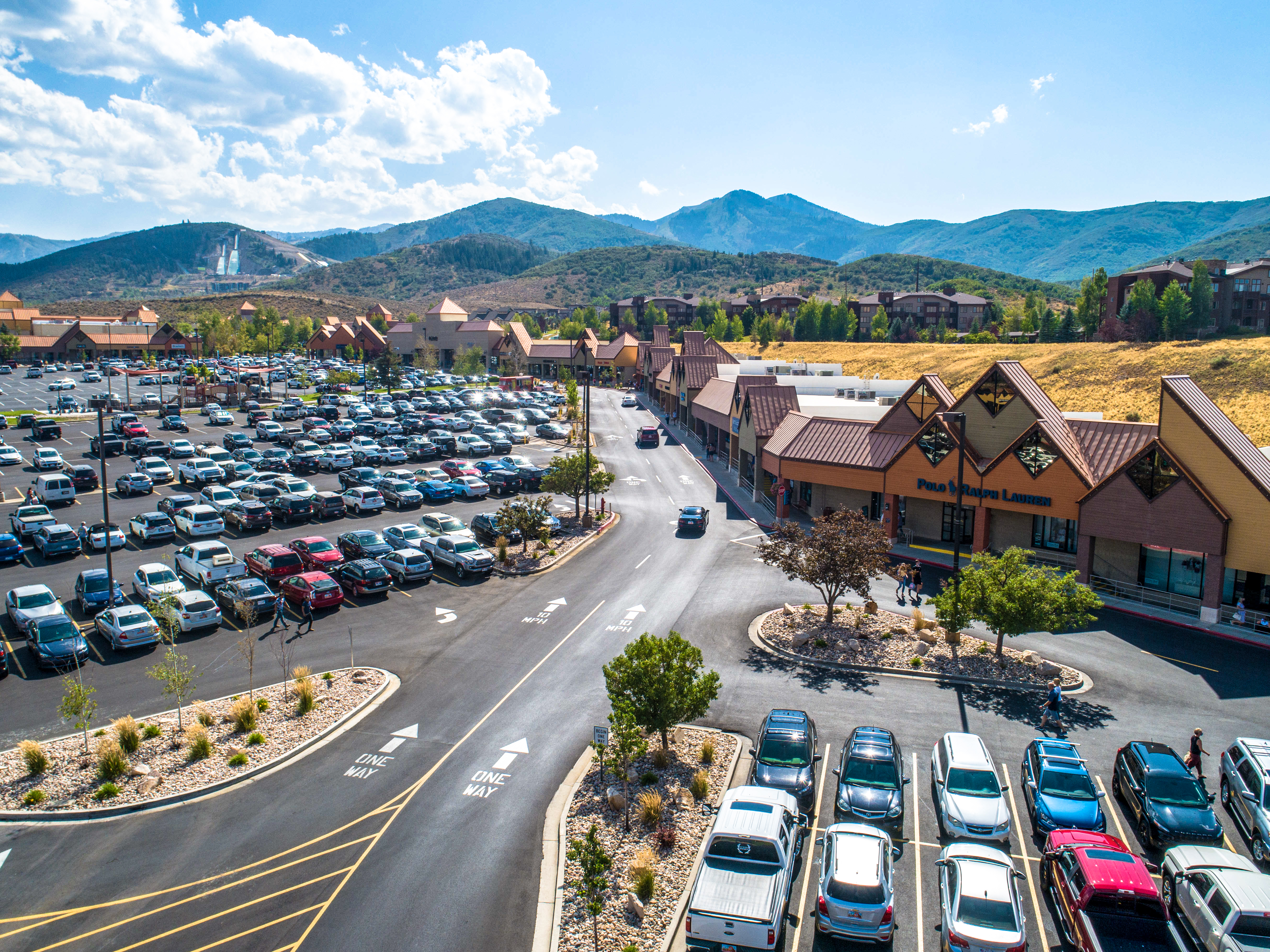 Adidas outlet salt store lake city