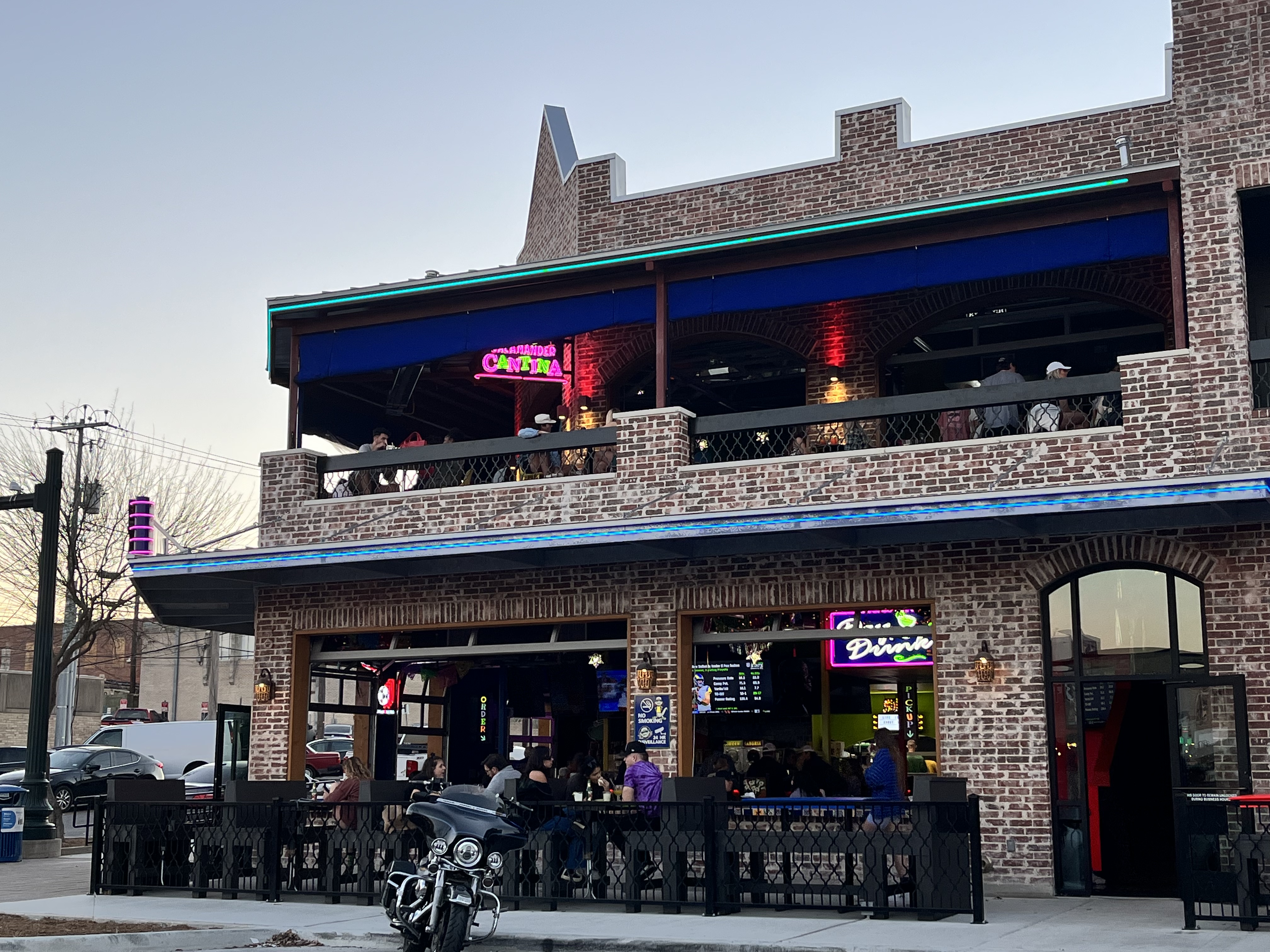Blind Salamander Cantina San Marcos Thursday doubles pool tournament venue