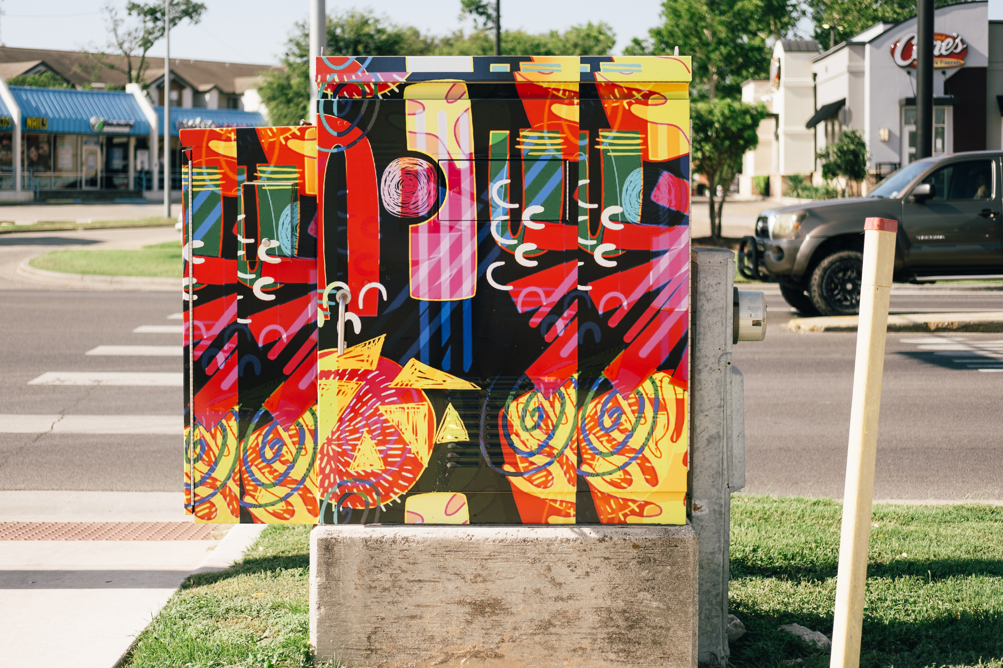 Traffic box art by Rosa Kruglez | San Marcos, TX