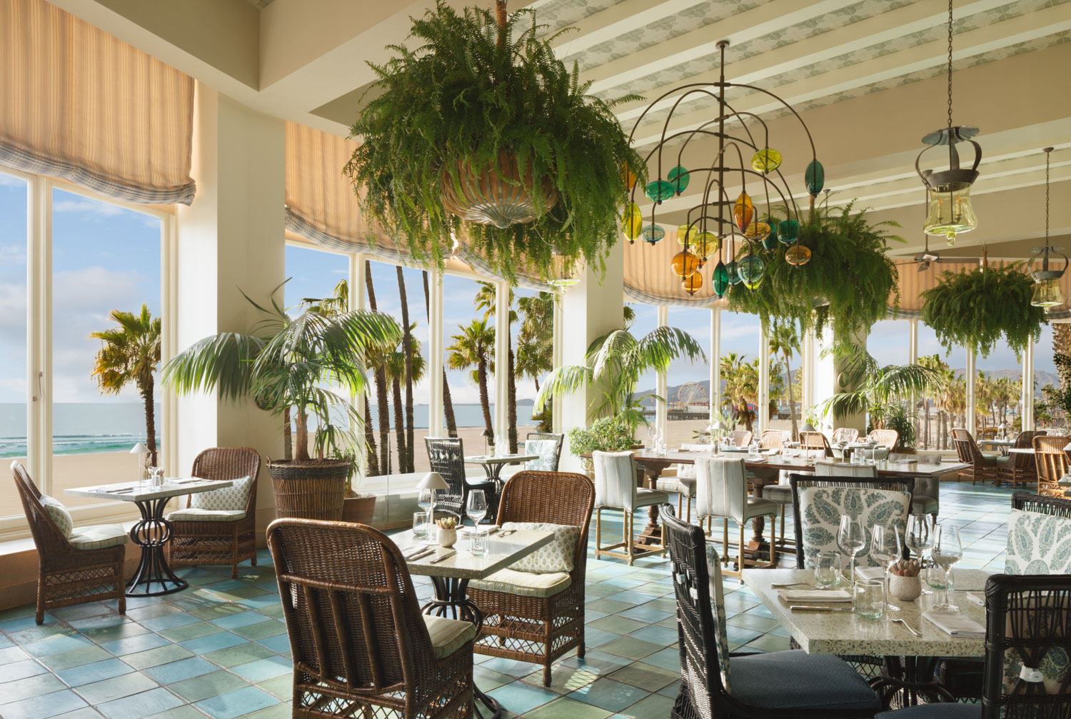 Casa del Mar dining room