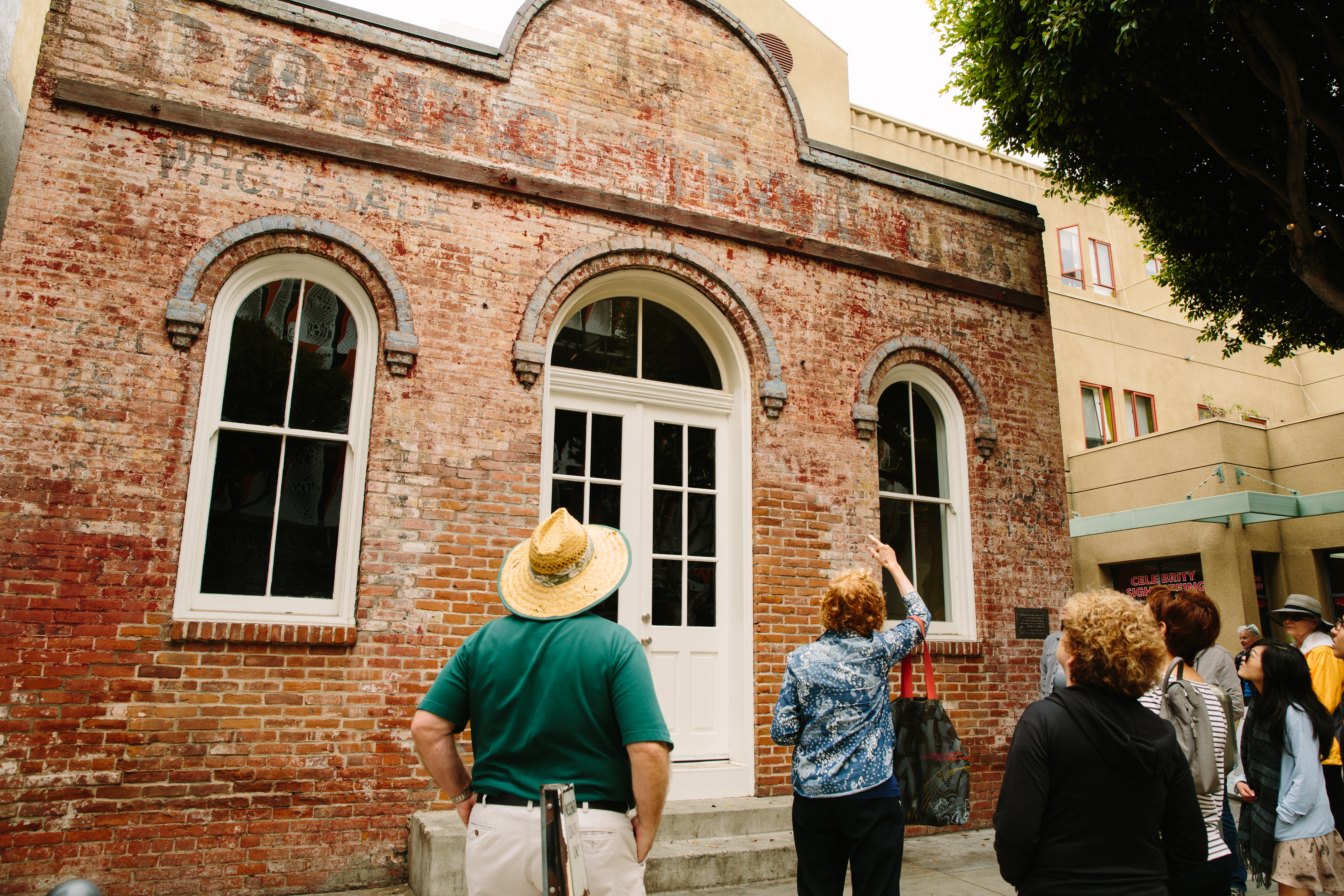 Santa Monica Downtown Walking Tour