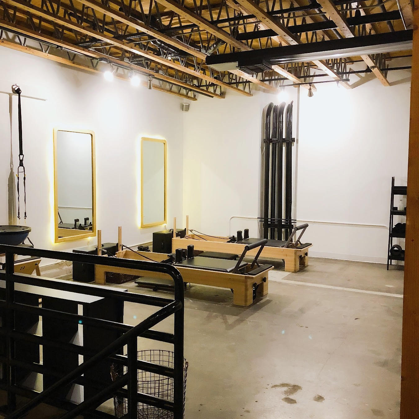 Pilatesmith Atelier: Espacio para clases privadas/dúos