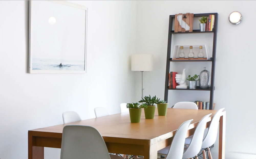 Interior de la casa de playa Cowork