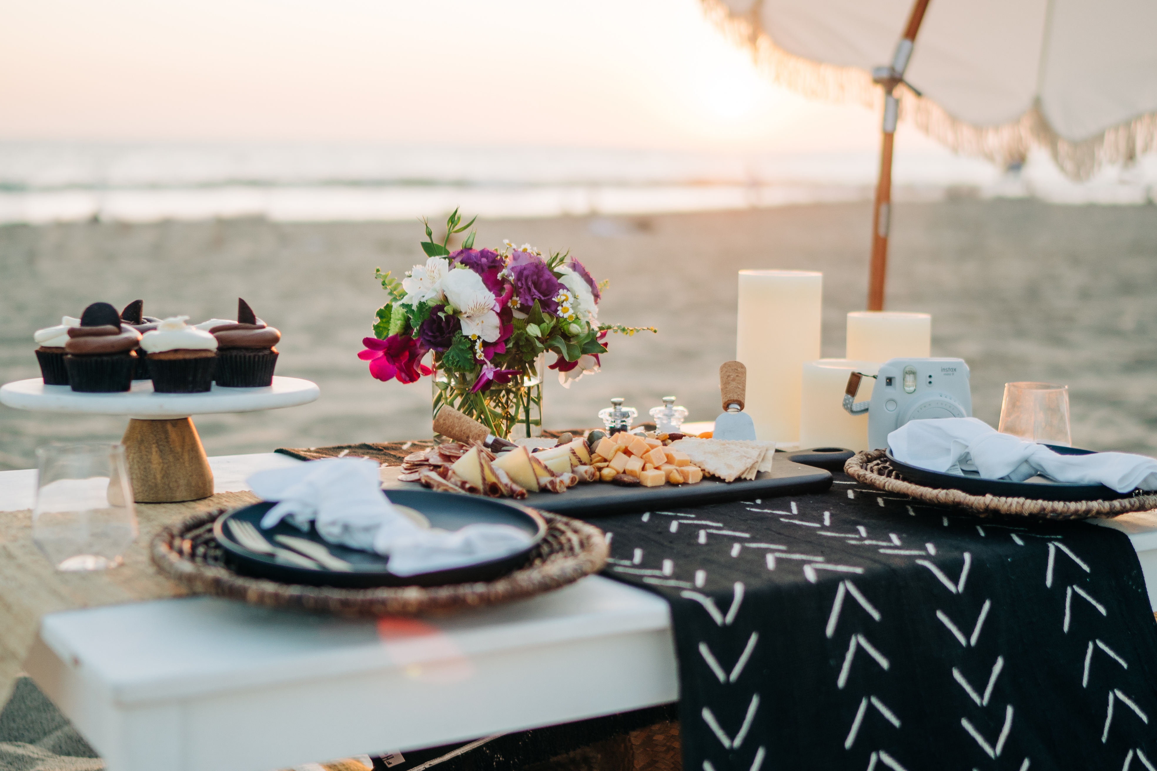 Sunset Close up 2 person