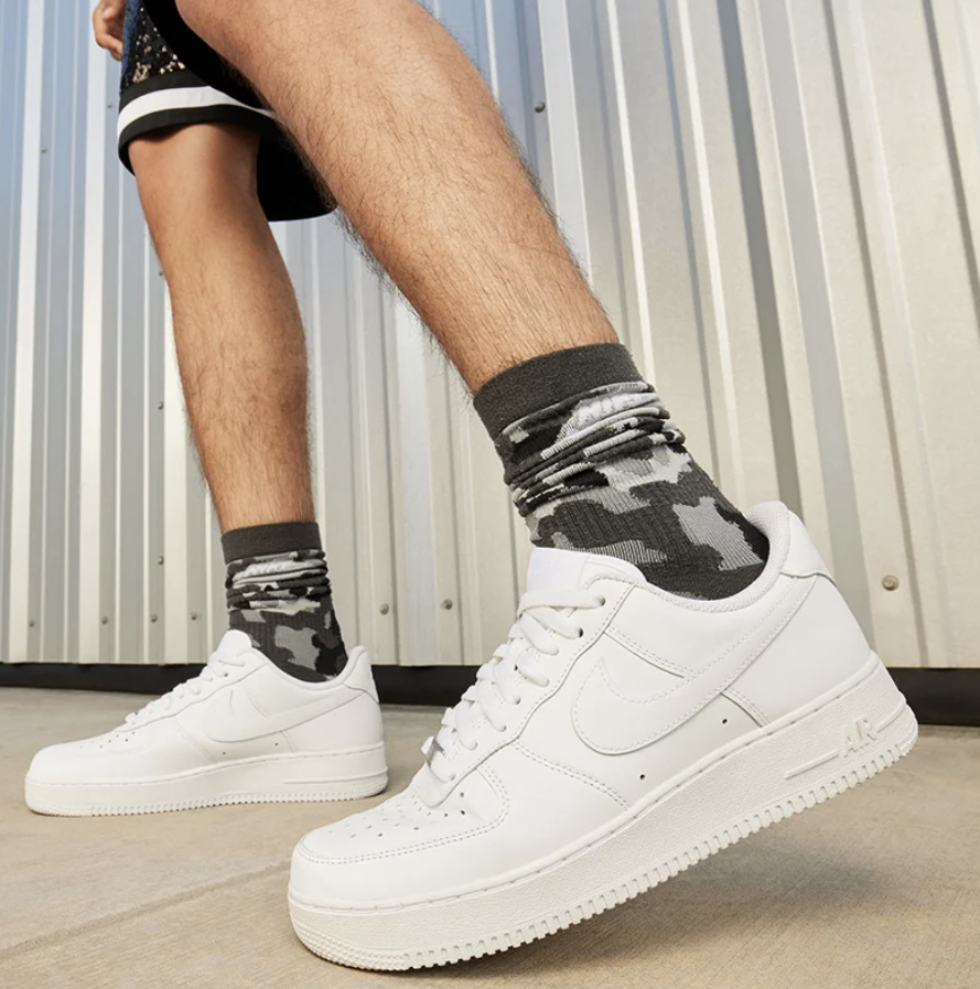 Foot Locker 运动鞋