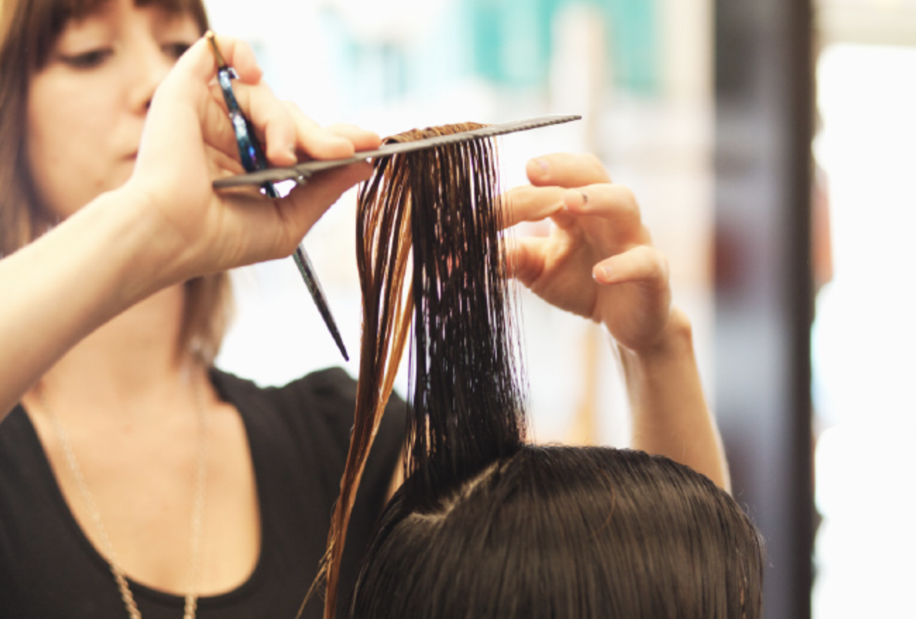 Corte de pelo con flequillo