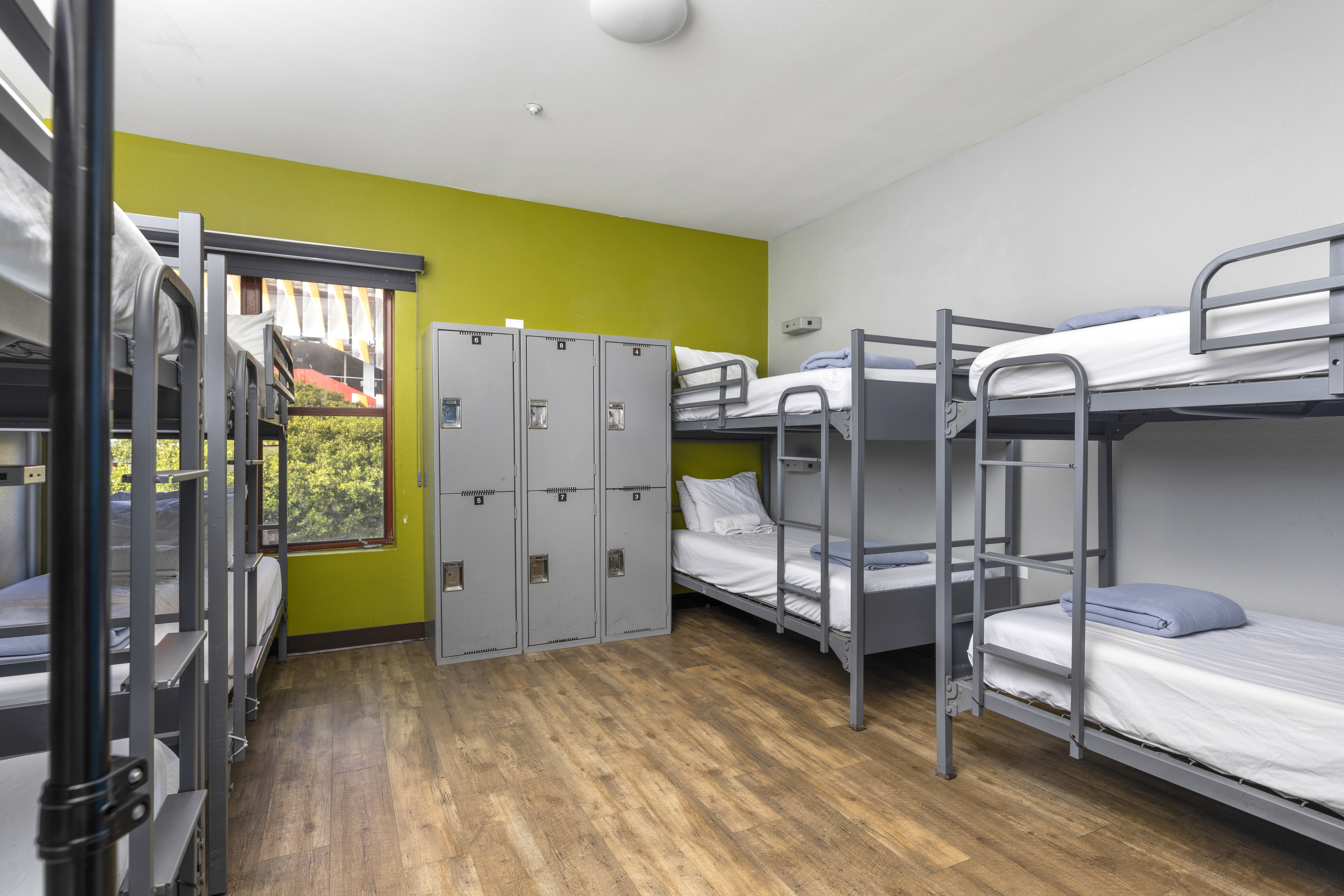 HI Los Angeles Santa Monica Hostel 8-bed Dorm