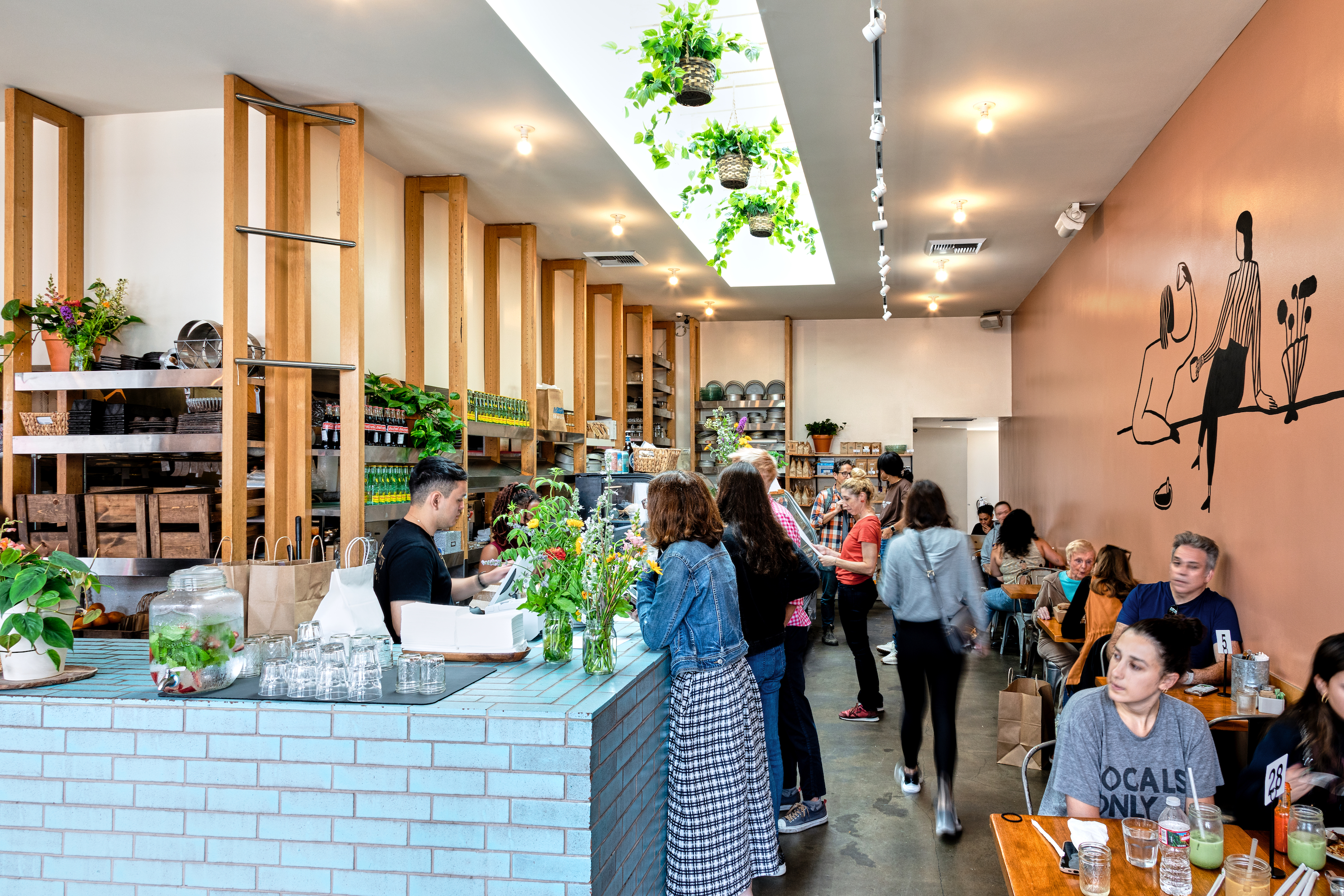 غرفة الطعام مع الضيوف