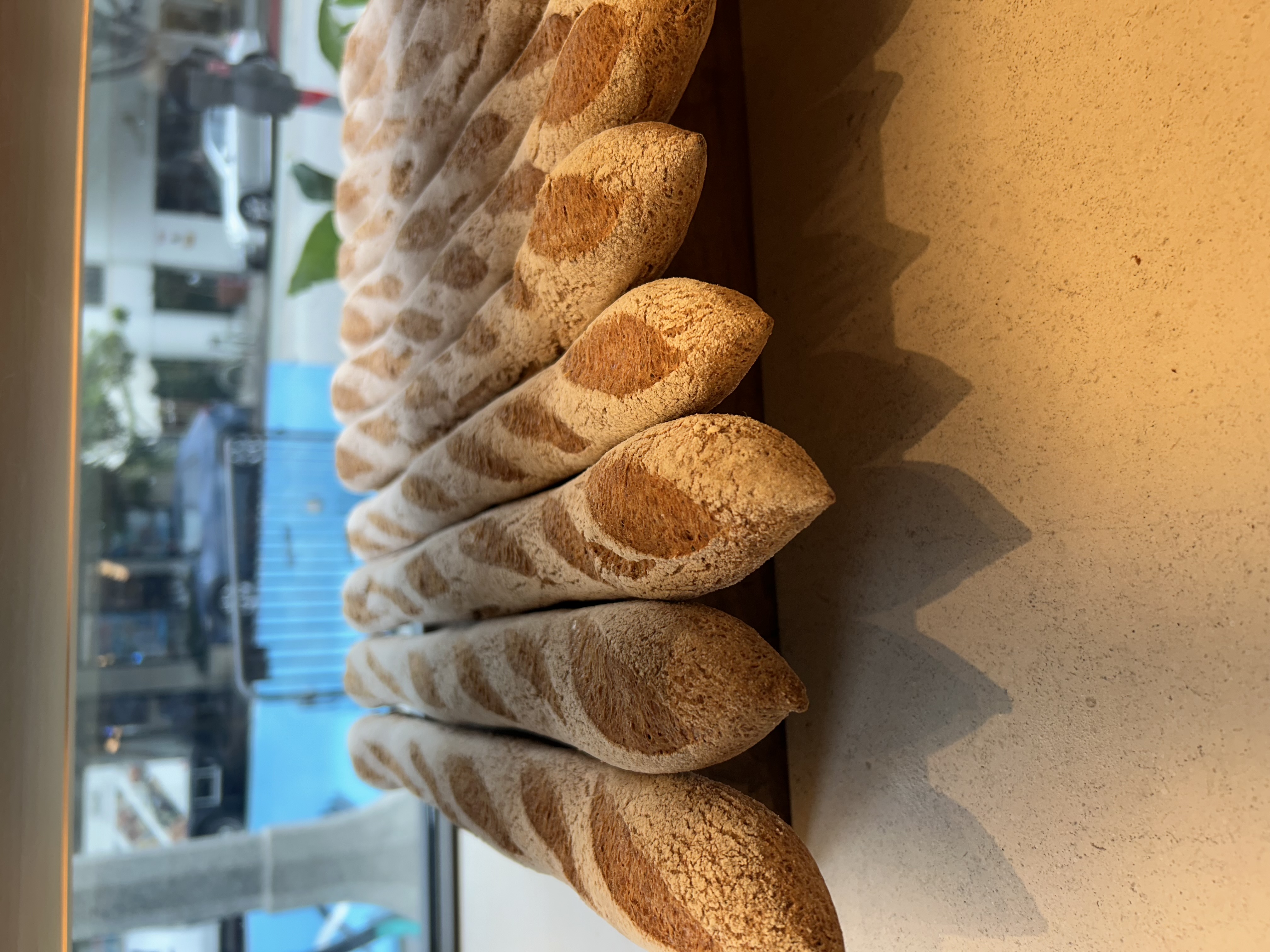 モダンブレッド＆ベーグル - バゲット